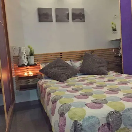 Estudio Playa Canteras 2-4p Wifi 500mb Apartment